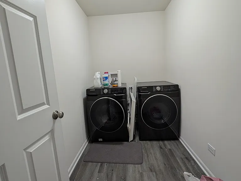 3759 Saint James Ct — Photo 10