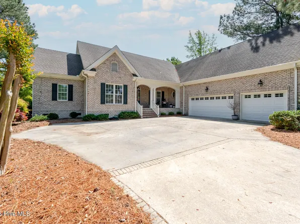 205 Maple Creek Drive, Wallace, NC 28466