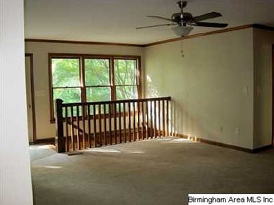 2nd image of 102 Windwood Cir