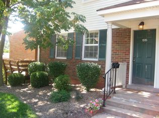 1515 Oriole Ln, Saint Louis, MO