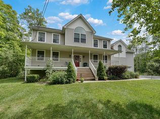 105 Rabbit Run Rd, Clintondale, NY 12515