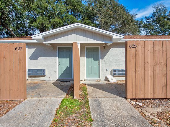 3rd image of 617-627 Virginia Oak Ct