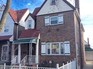 13305 228th St, Springfield Gardens, NY 11413