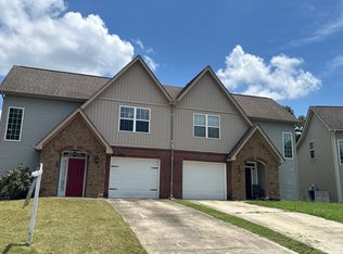 2744 Stone Trace Dr, Chattanooga, TN 37421