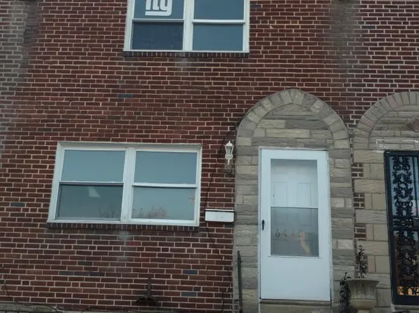 6440 Akron St, Philadelphia, PA 19149