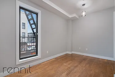 Rented by Rennit Inc.