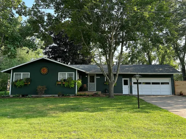 1628 Elm St, Otsego, MI 49078