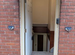 5589 Dorchester Rd #BASEMENT, Niagara Falls, ON L2G 5S4