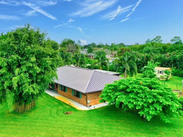 2401 SE Saphire Terrace, Port St Lucie, FL 34952
