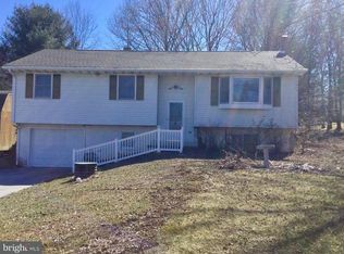 539 Pumping Station Rd, Hanover, PA 17331