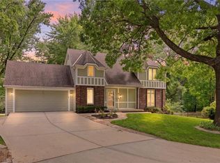 9606 N Charlotte St, Kansas City, MO 64155