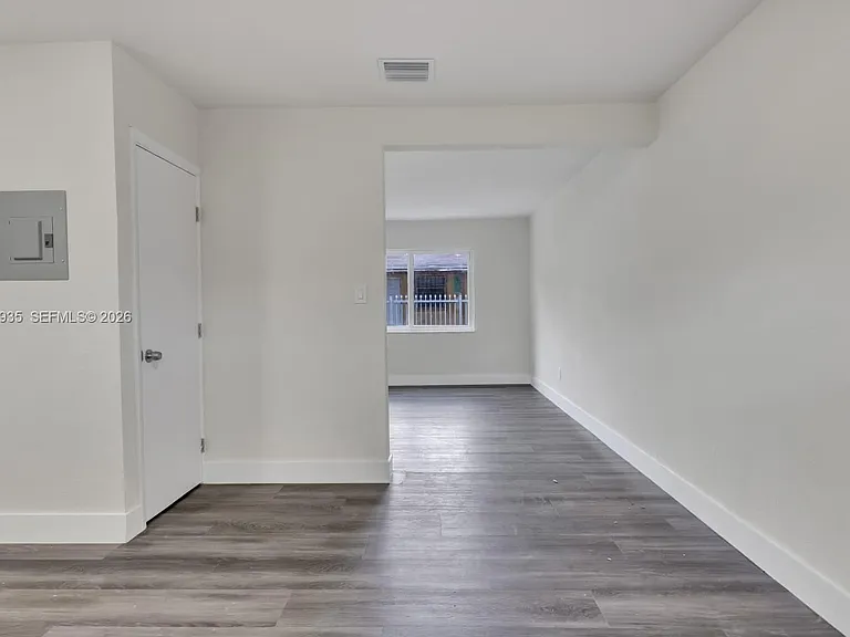 1430 NW 2nd Ave #4 — Photo 7
