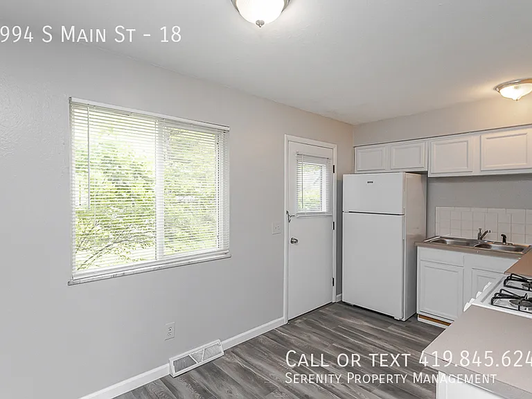 4994 S Main St #18 — Photo 8