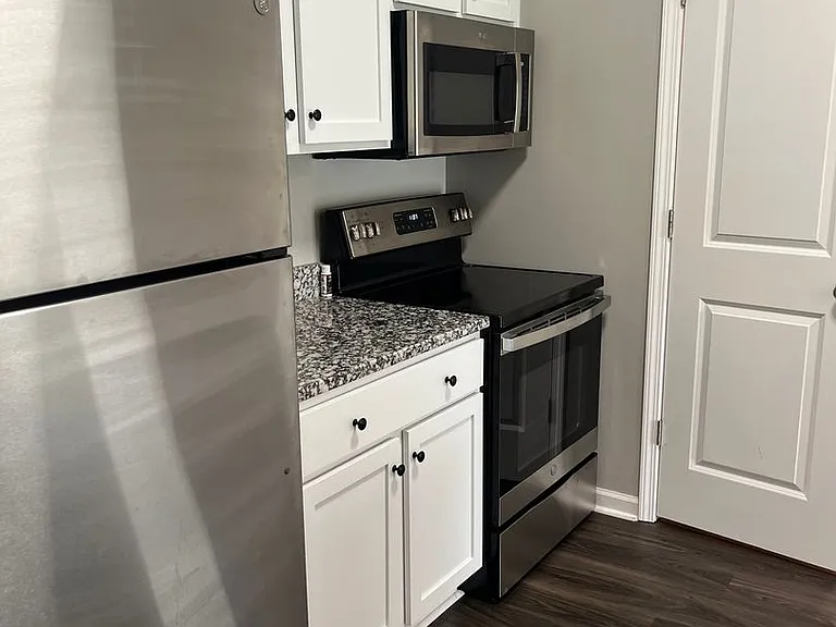Moss Creek Townhomes — Photo 10