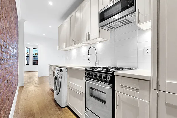 Rented by Compass | media 1