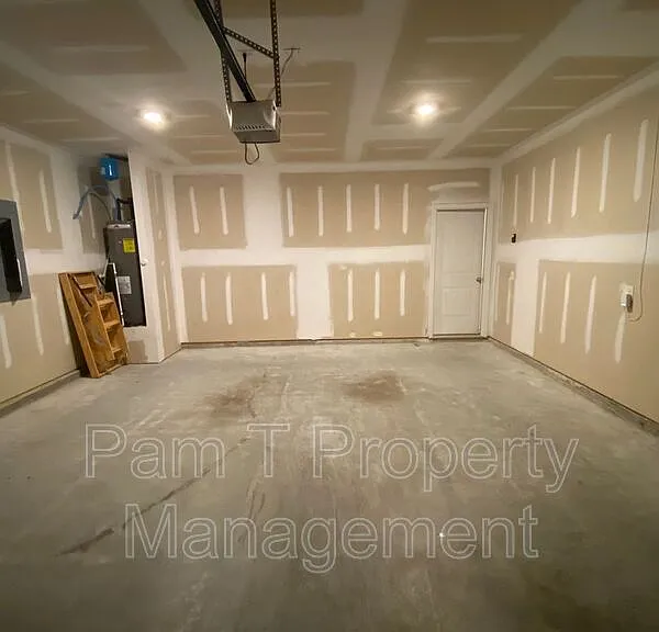 124 Troupe Dr — Photo 20