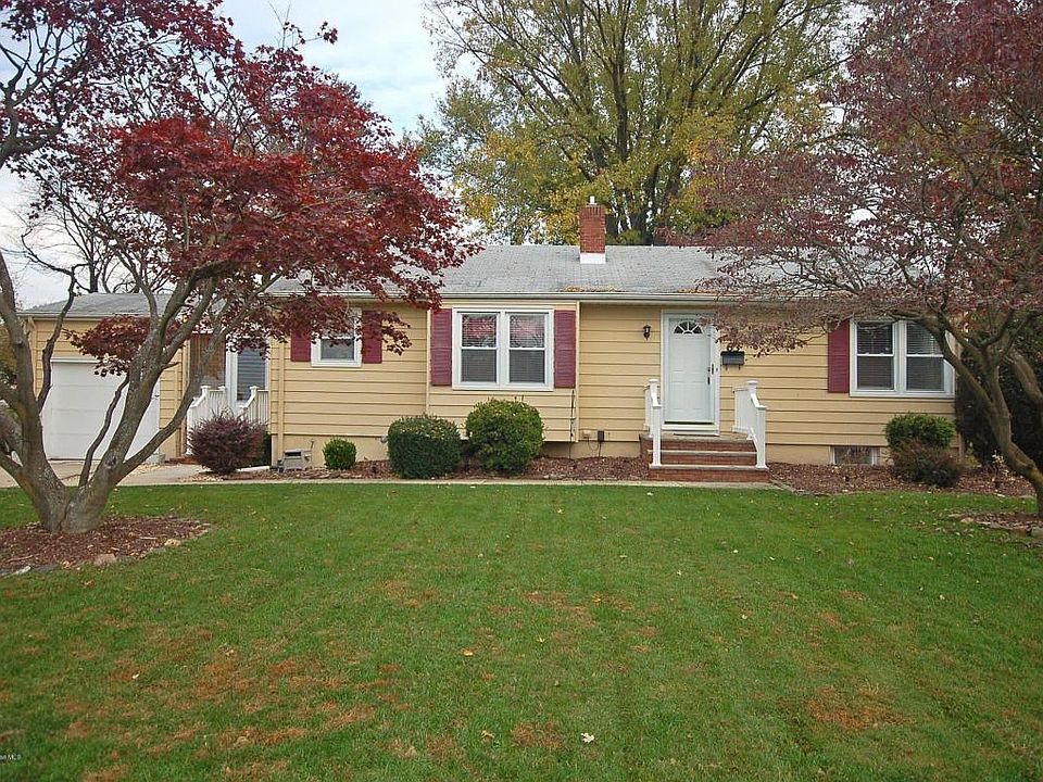 63_moreau_ave_MLS_HID694748_ROOMMainExte