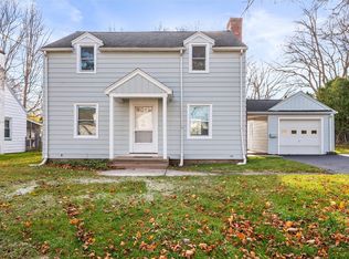 240 W Hickory St, East Rochester, NY 14445