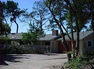 5 Sylvan Pl, Monterey, CA 93940