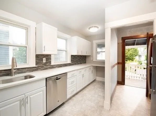 92 Murdock St #2, Boston, MA 02135