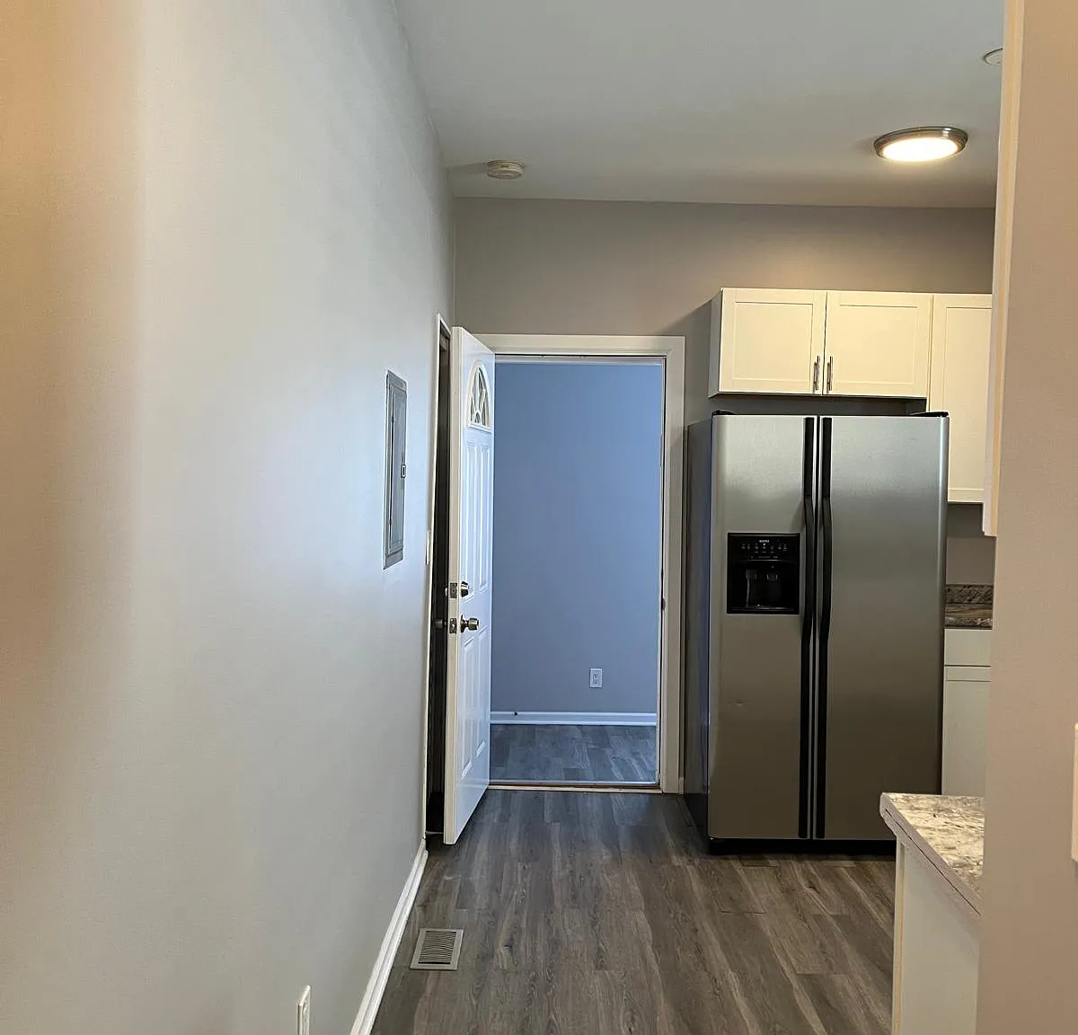 3 bed, $1,695 — Photo 4