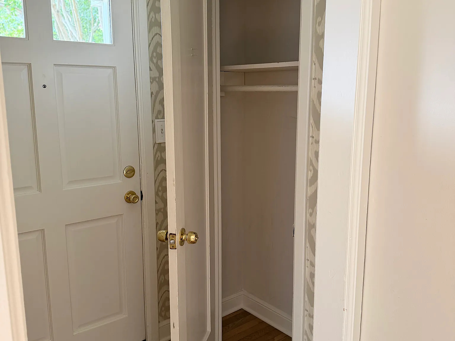 2 bed, 897 sqft, $2,250 — Photo 4