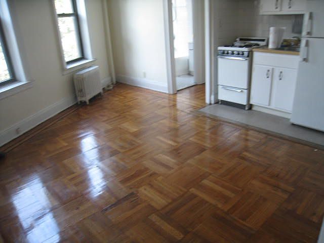 2nd image of 4119 60th St APT B5