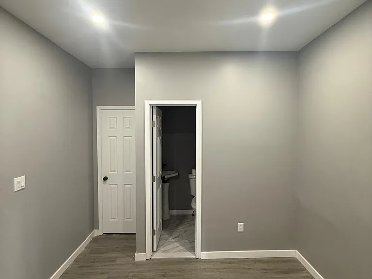 408 Front St #2 — Photo 4