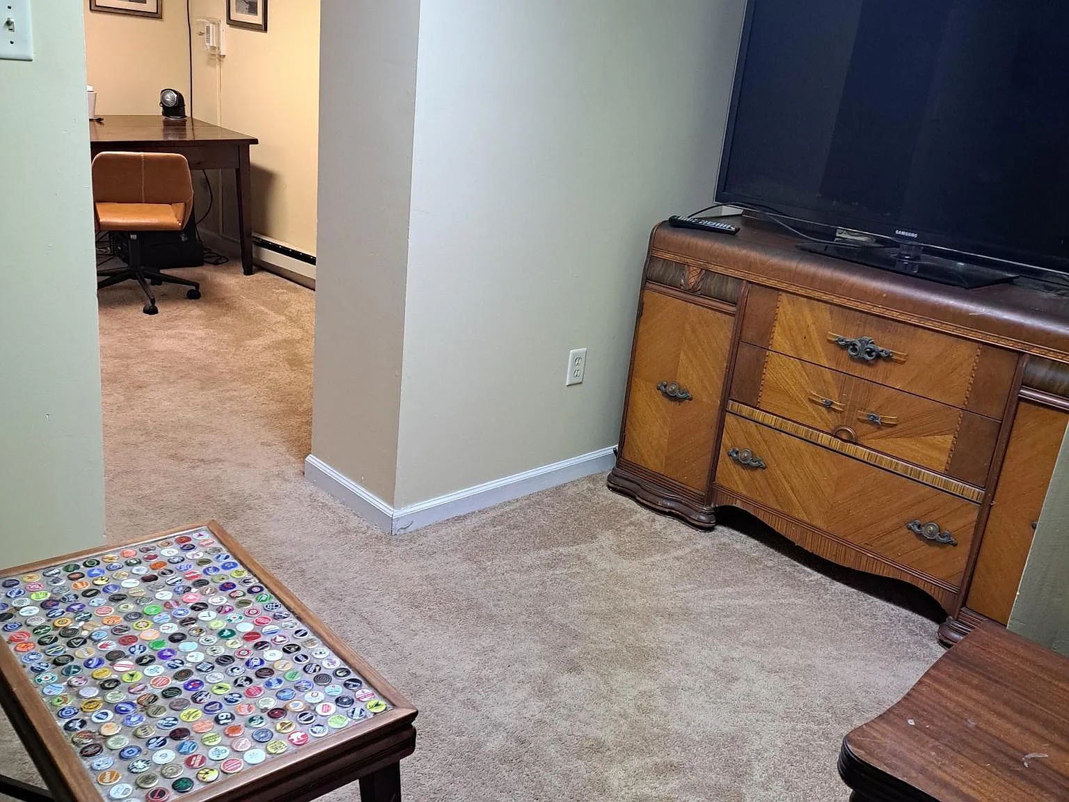2 bed, 1000 sqft, $1,400 — Photo 2