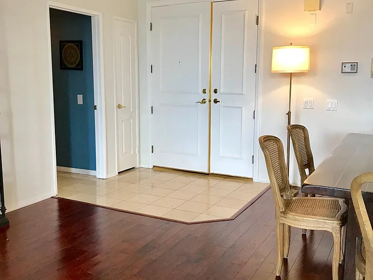 8349 Blackburn Ave #302 — Photo 208