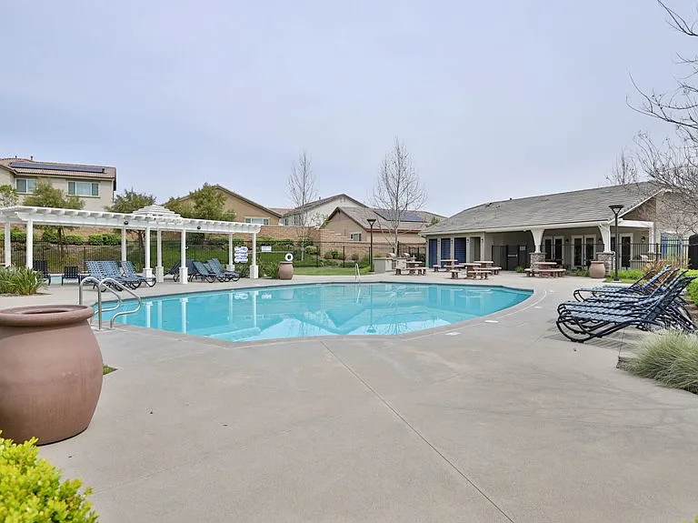15593 Paprika Ln — Photo 35