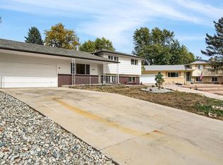 1434 Osgood Rd, Colorado Springs, CO 80915