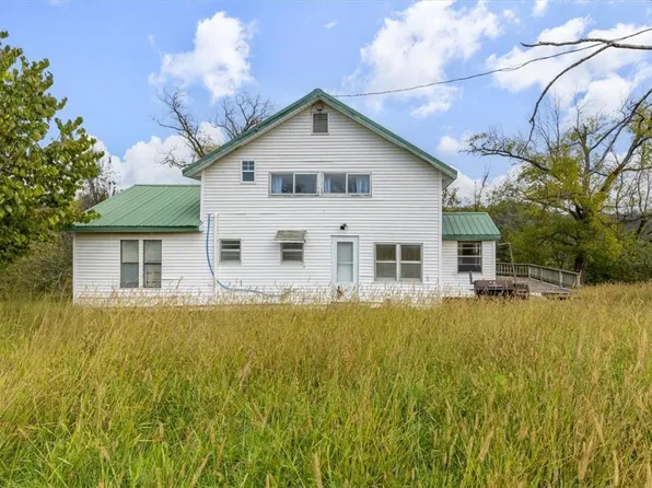 469 Madison St #8400, Huntsville, AR 72740