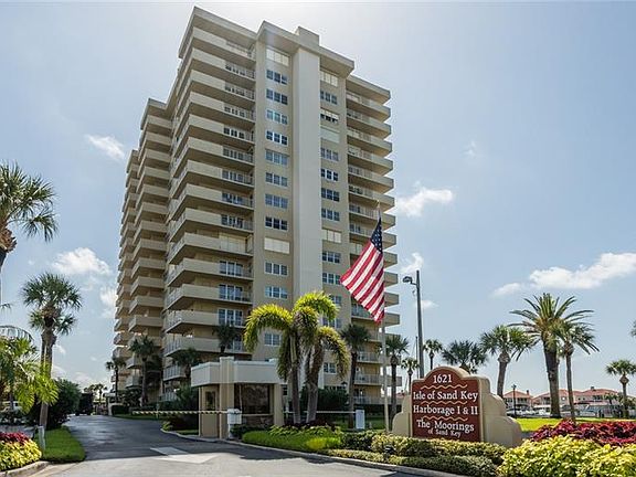 2nd image of 1621 Gulf Blvd APT 606