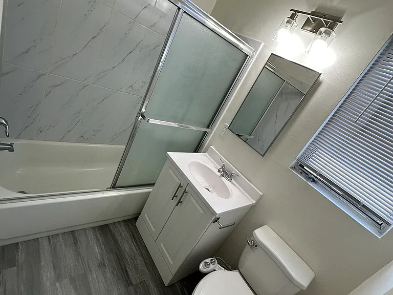 Oxnard apartments — Photo 18