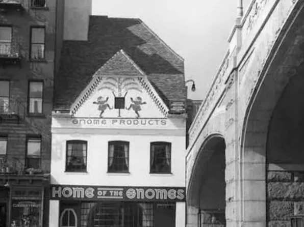 316 East 59th Street image 9 of 13