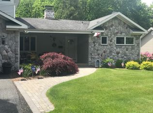 113 Hunters Ln, Sparta, NJ 07871