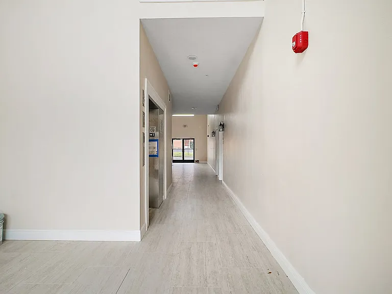 201 N Dewey St #202 — Photo 19