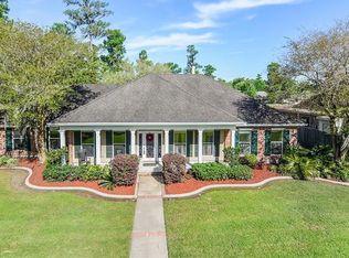 57 Belle Grove Dr, Destrehan, LA 70047