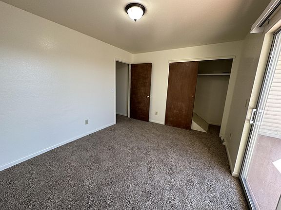 5th image of 2415 6th Ave #2