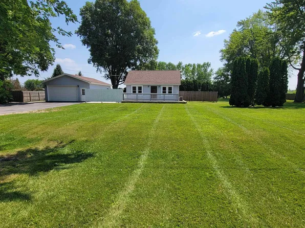 10630 S Dixie Hwy, Erie, MI 48133