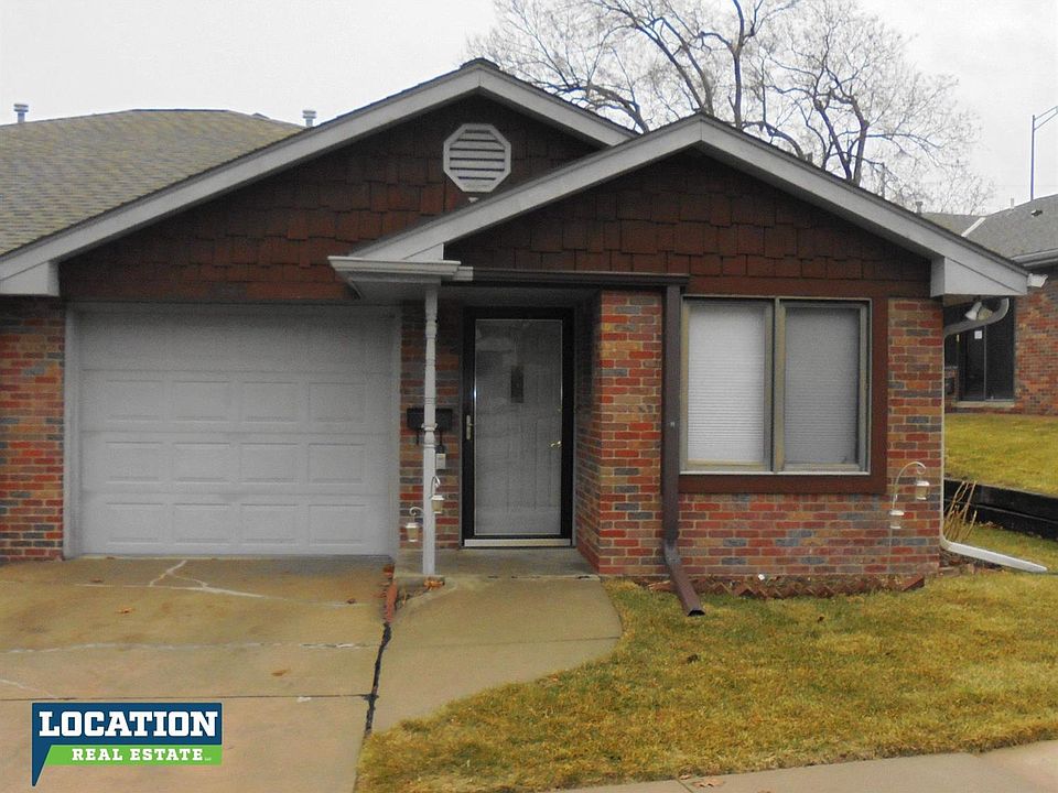 1st image of 5440 Pioneers Blvd #3