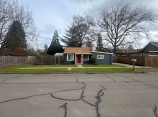 1465 Hayes St, Eugene, OR 97402