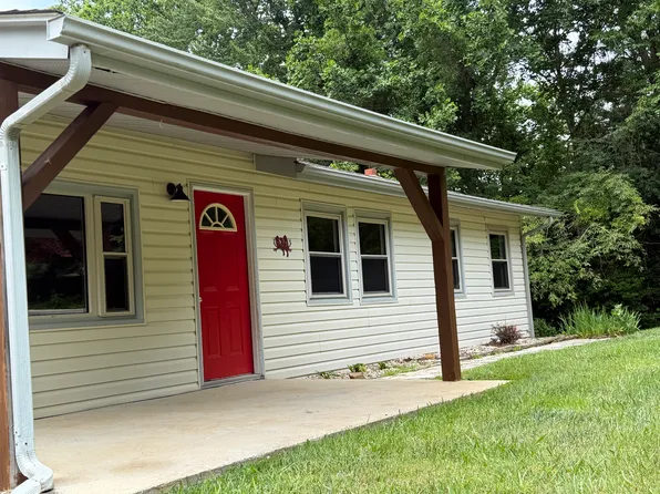 (undisclosed Address), Swannanoa, NC 28778