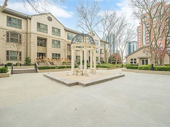 2nd image of 3475 Oak Valley Rd NE APT 930