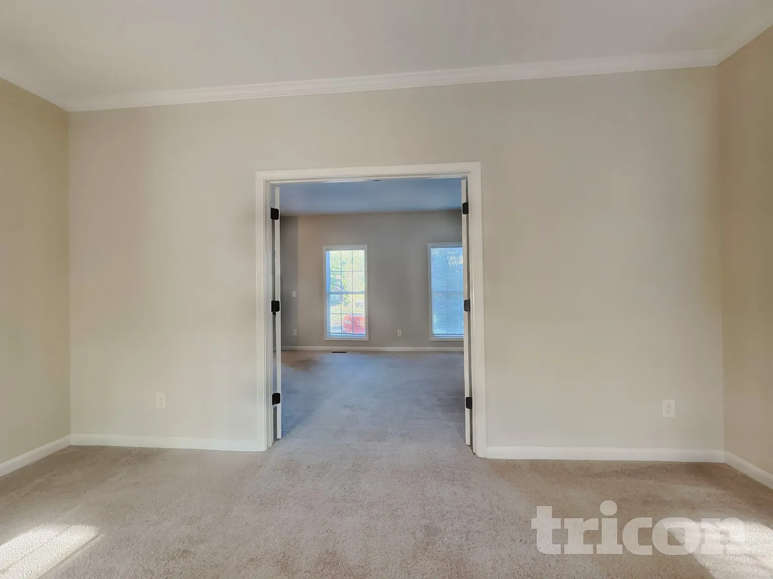2703 Kingsberry Ct Jamestown NC — Photo 3