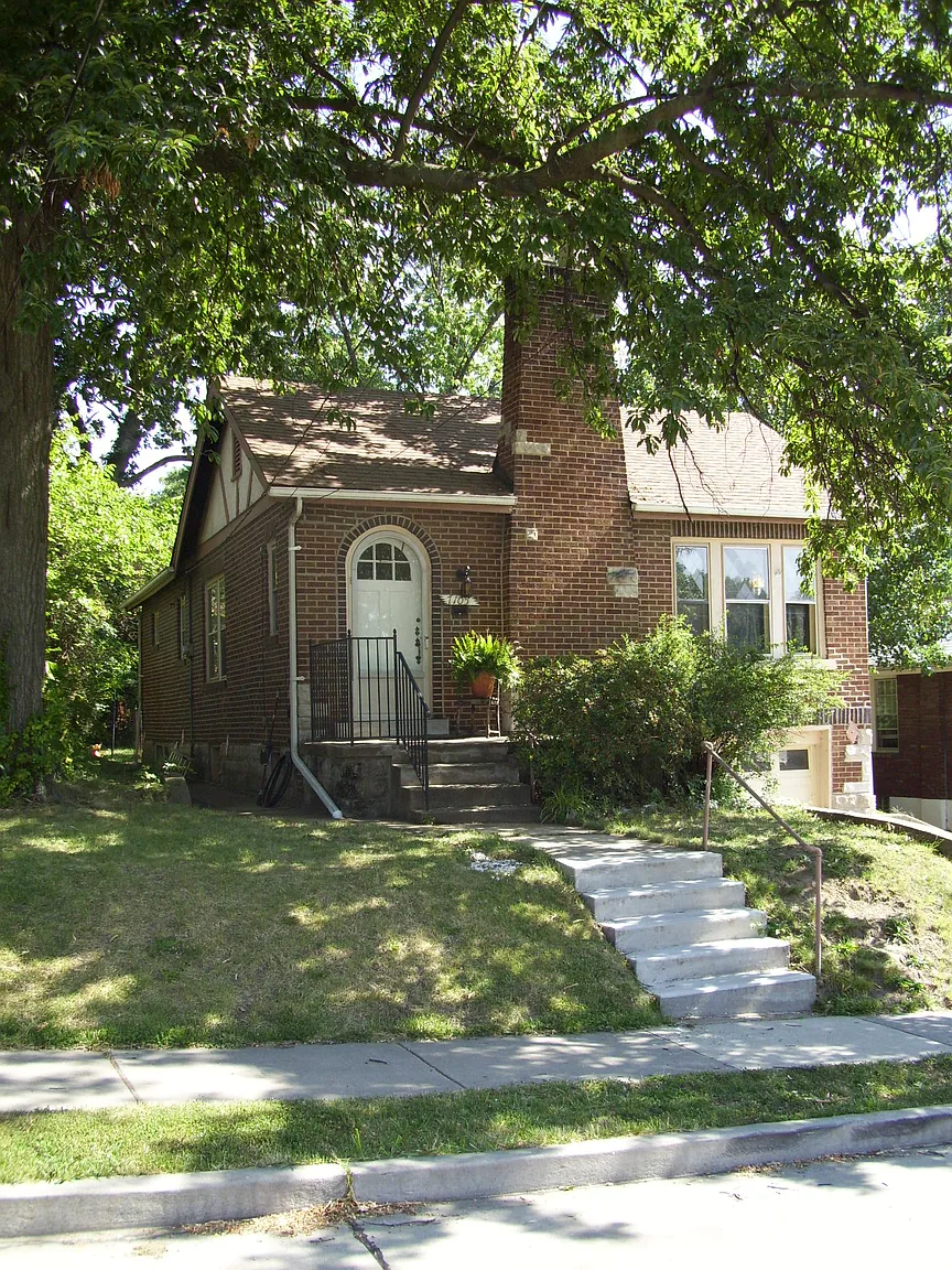 7105 Plateau Ave photo 1