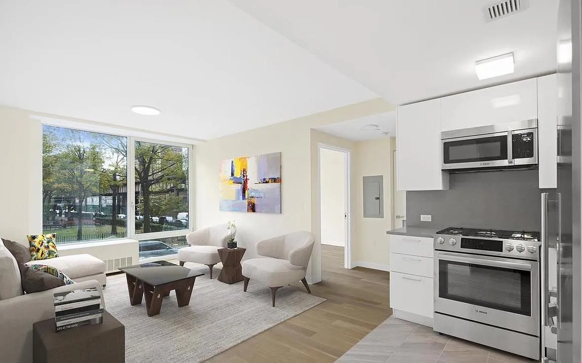 111 East 115th Street — Photo 1