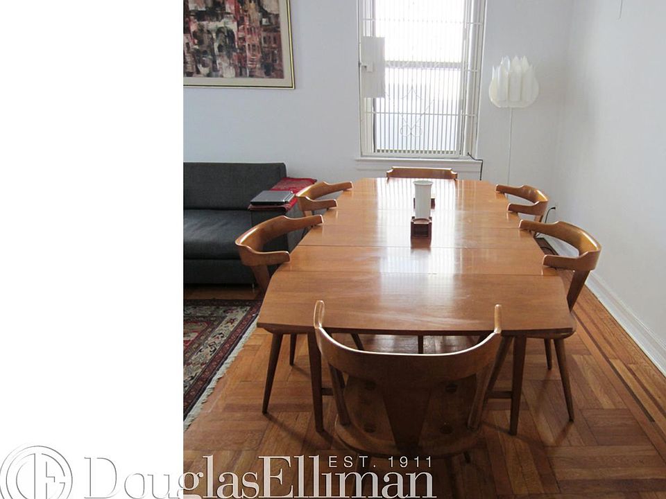2nd image of 504 E 5th St APT 4A