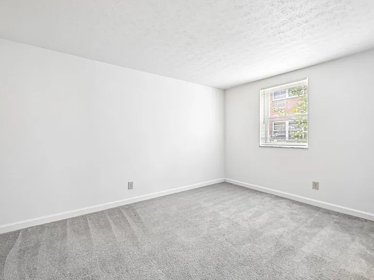 LongView Apartments — Photo 100